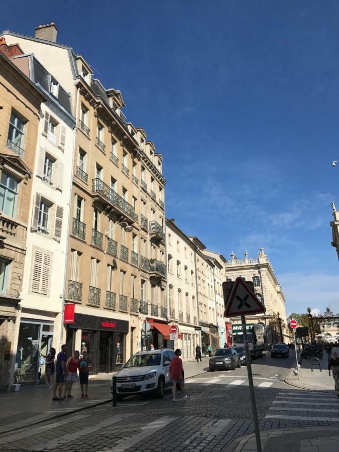 Appartement Place Stanislas Nancy Buitenkant foto